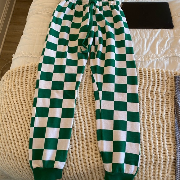 Forever 21 Joggers!! Great Condition!! - Picture 2 of 4